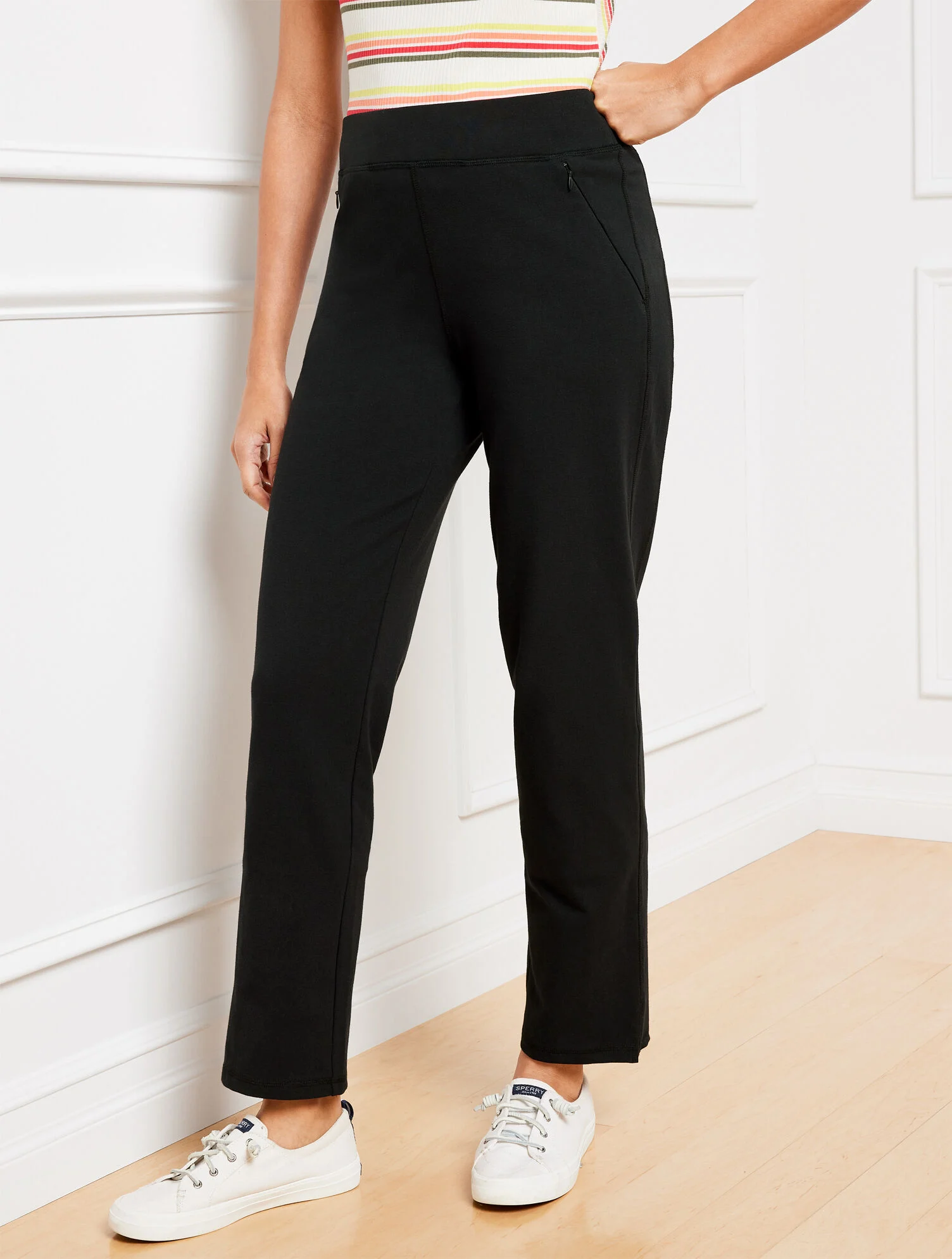 Everyday Stretch Straight Leg Pants