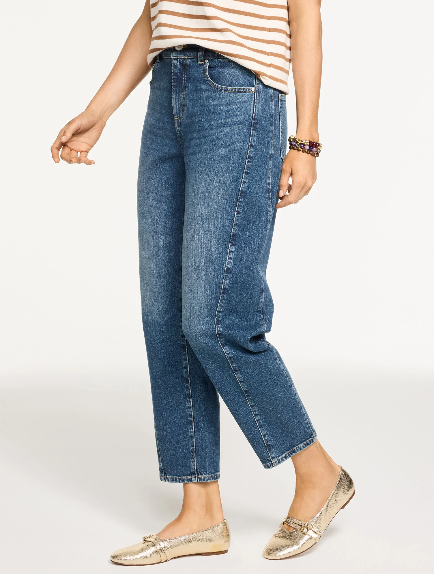 Relaxed Tapered Barrel Leg Jeans - Irving Wash