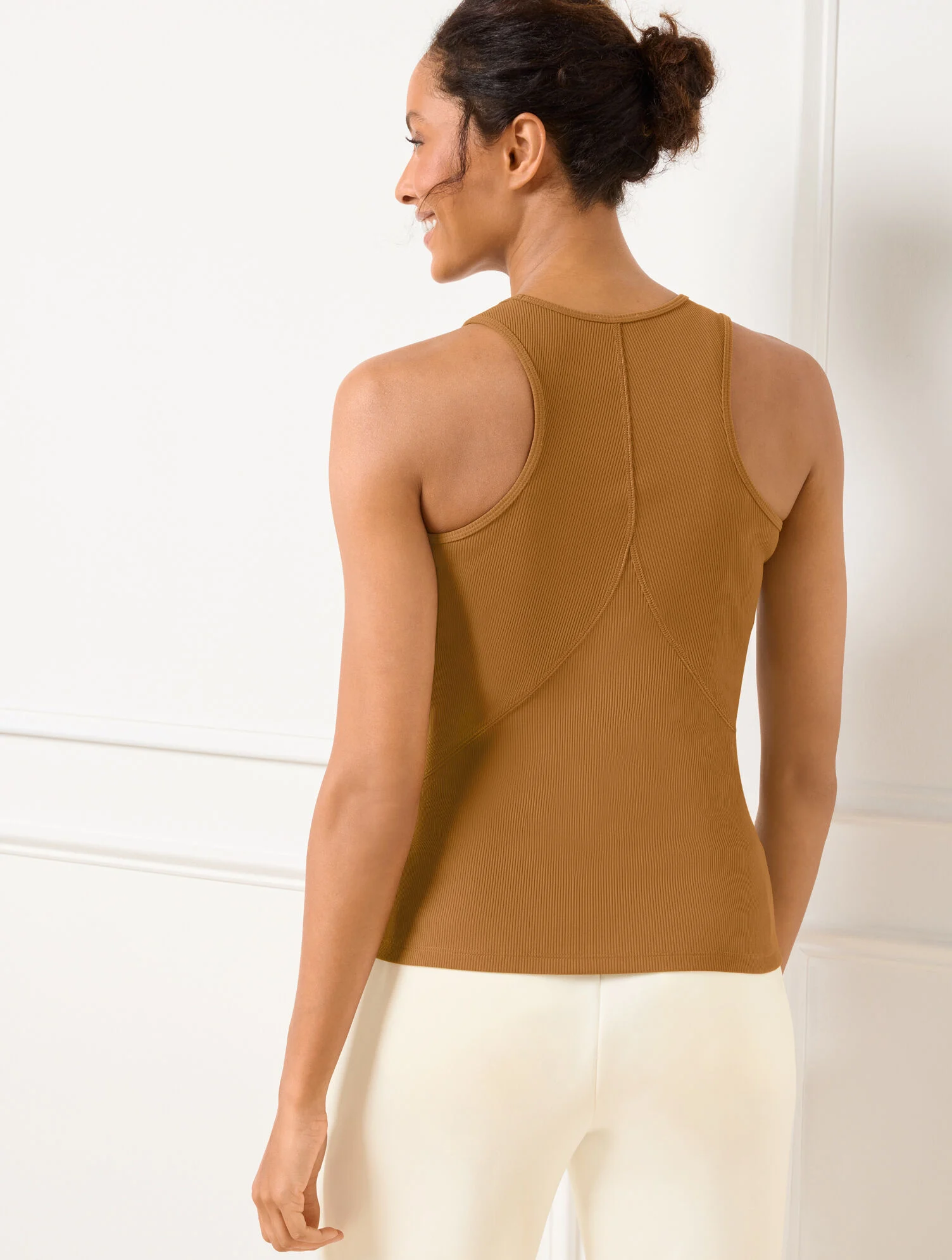 Contour Stretch Ribbed Tank