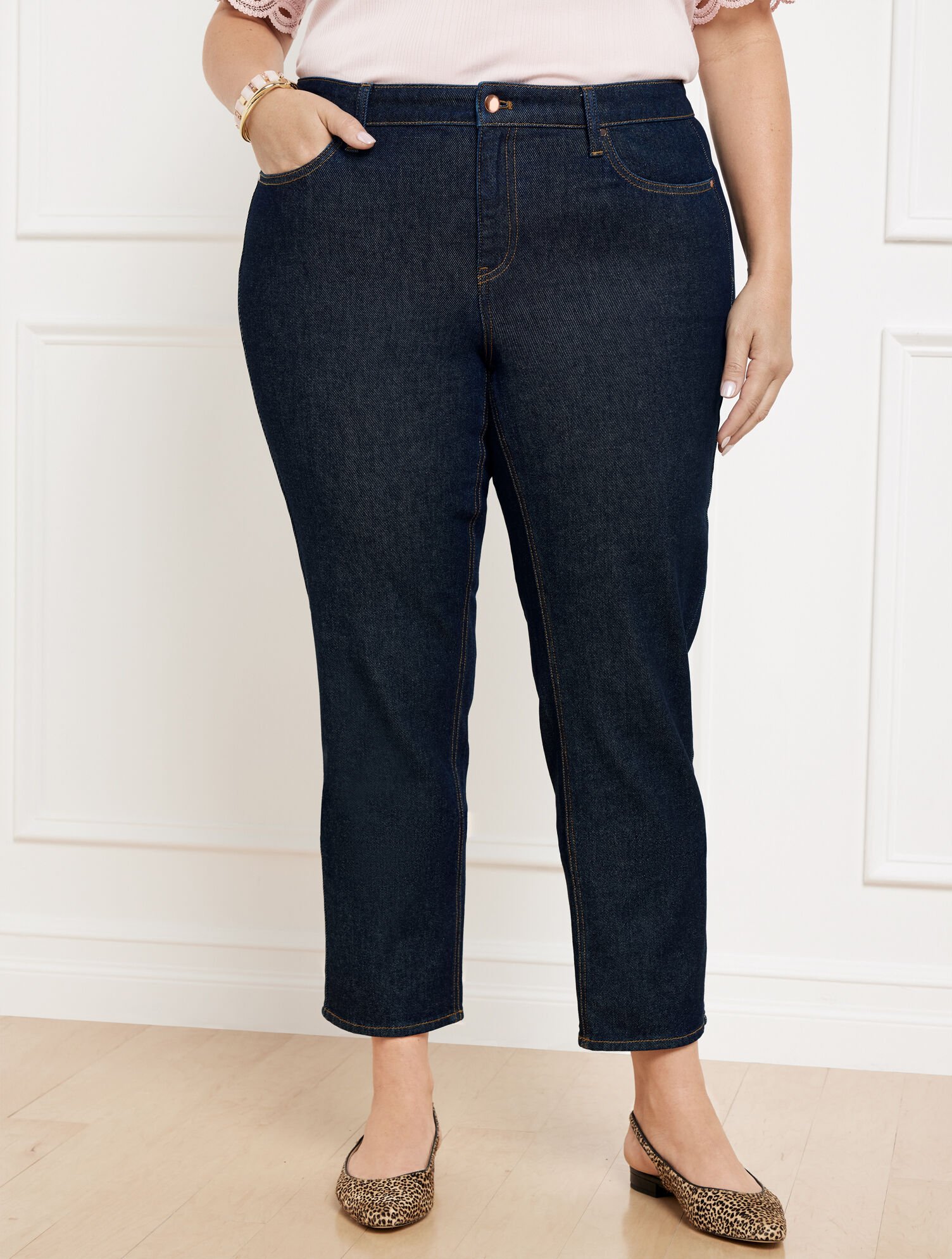 Slim Straight Ankle Jeans - Regina Wash