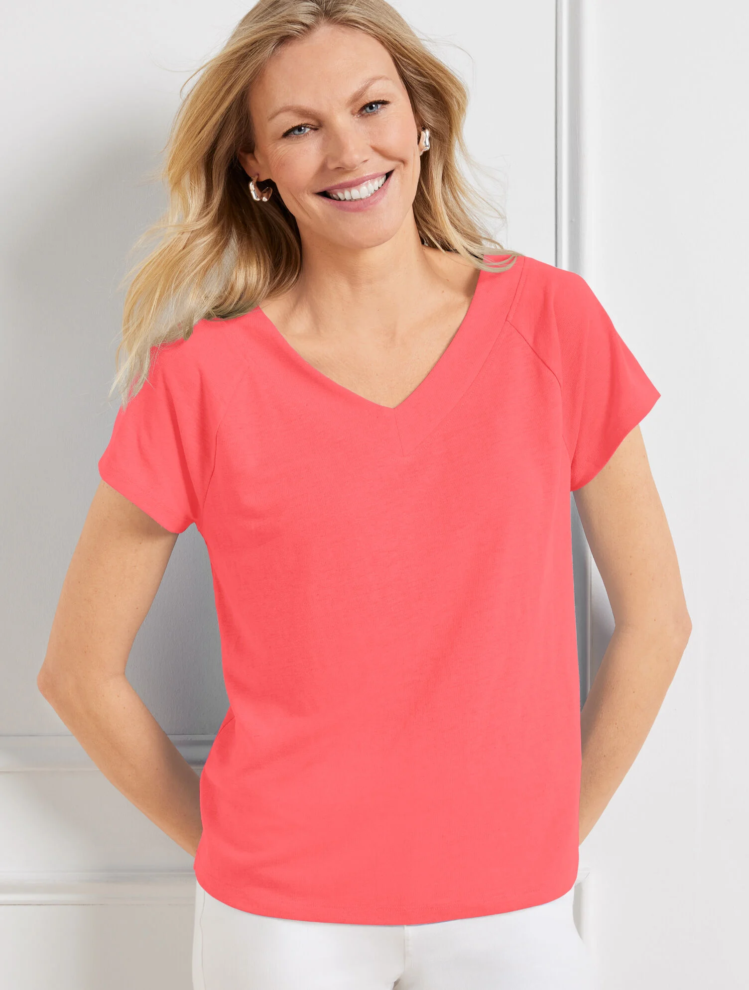 Linen Blend Raglan V-Neck Tee
