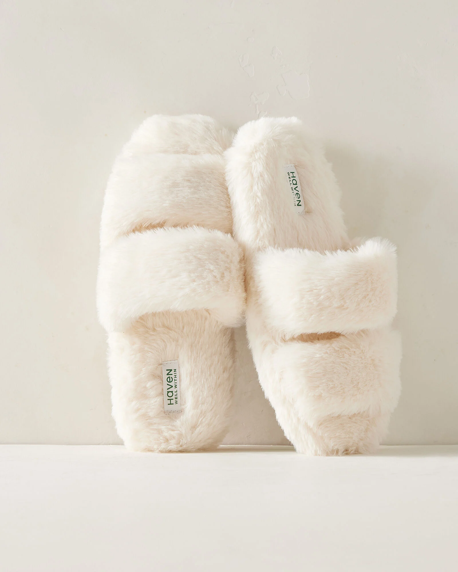 Faux Fur Banded Slippers
