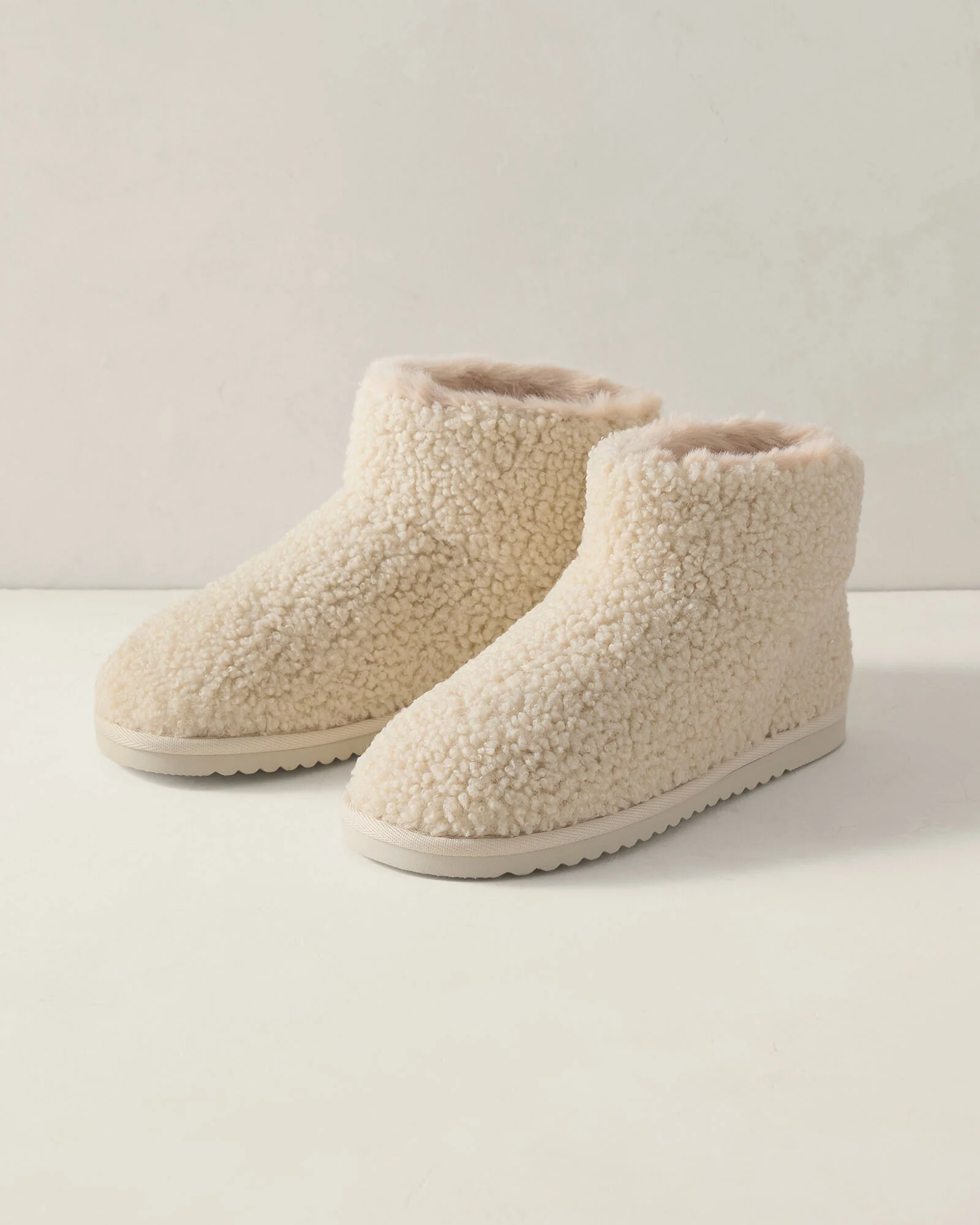 Sherpa Booties