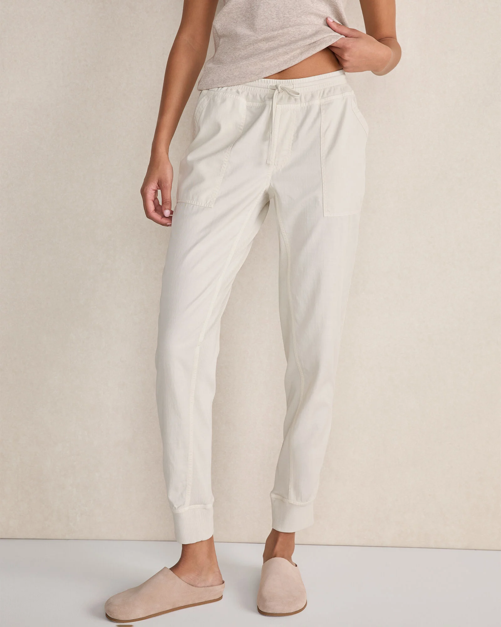 The Effortless Twill Jogger