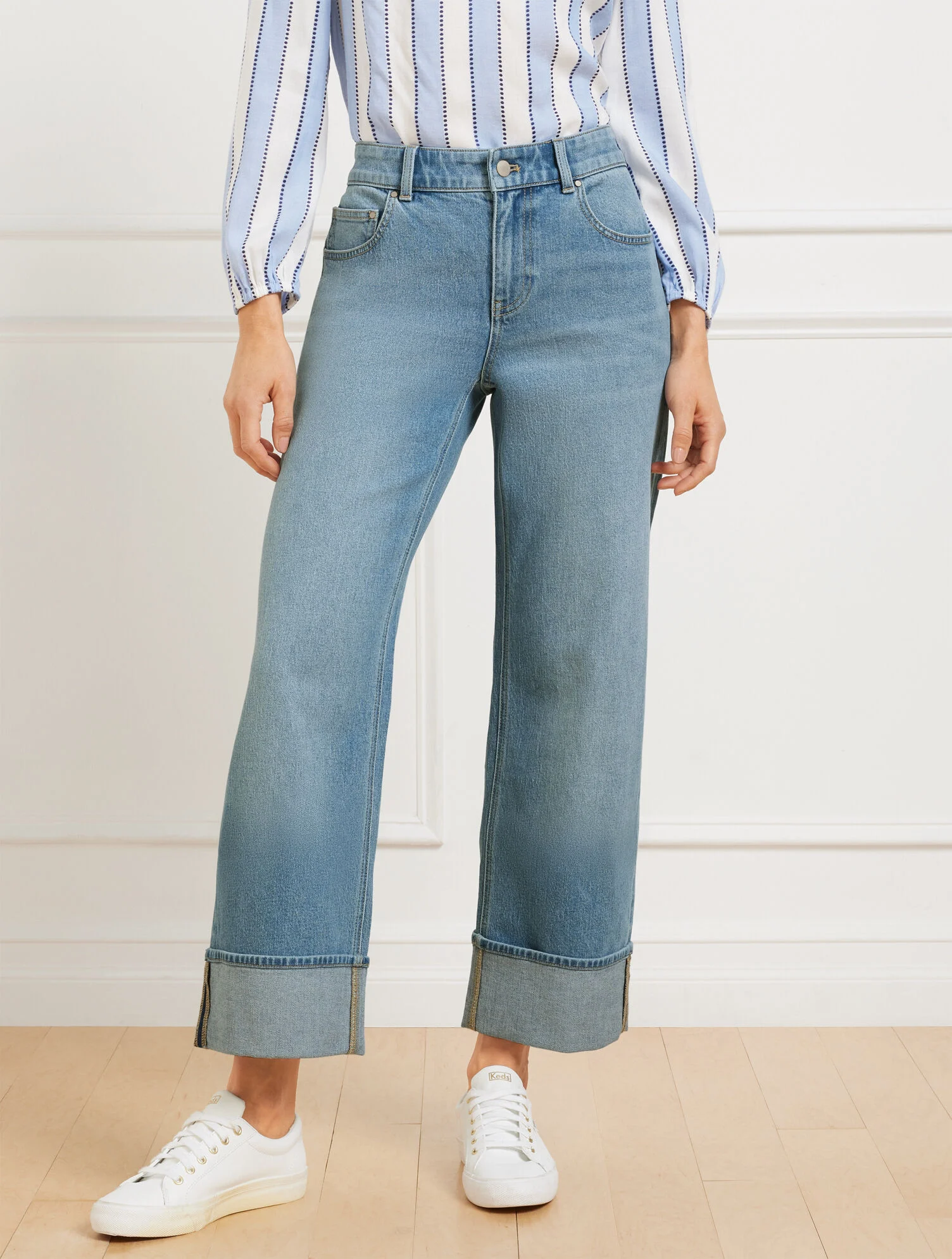 Straight Ankle Cuff Jeans - McCarren Wash