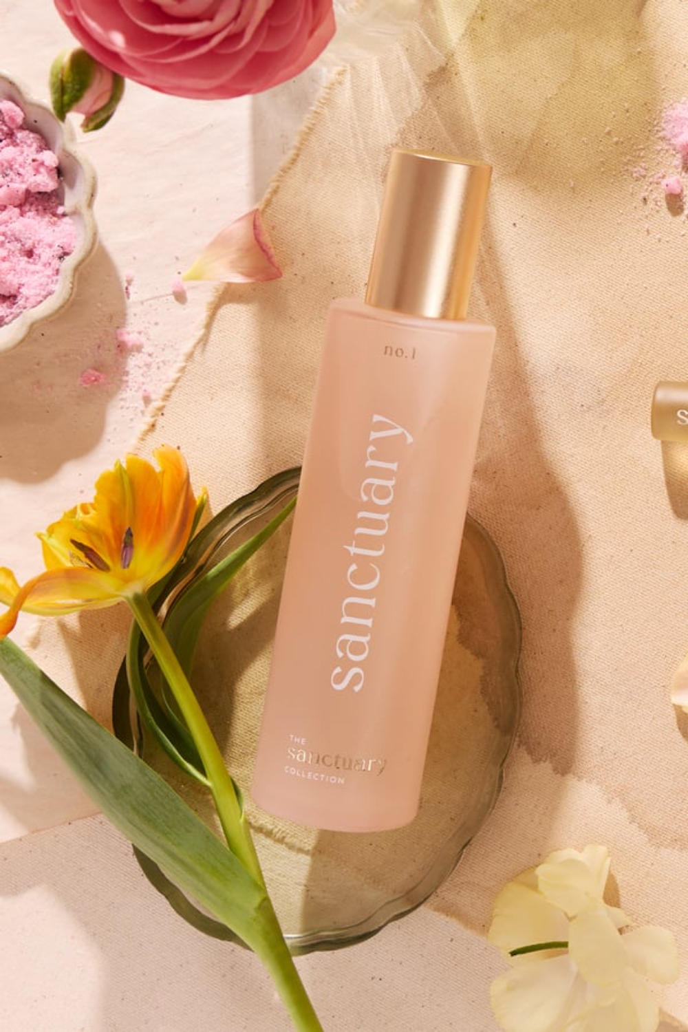 Signature Sanctuary Eau De Parfum