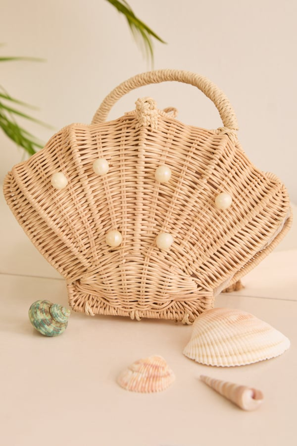 Straw Seashell Handbag Purse