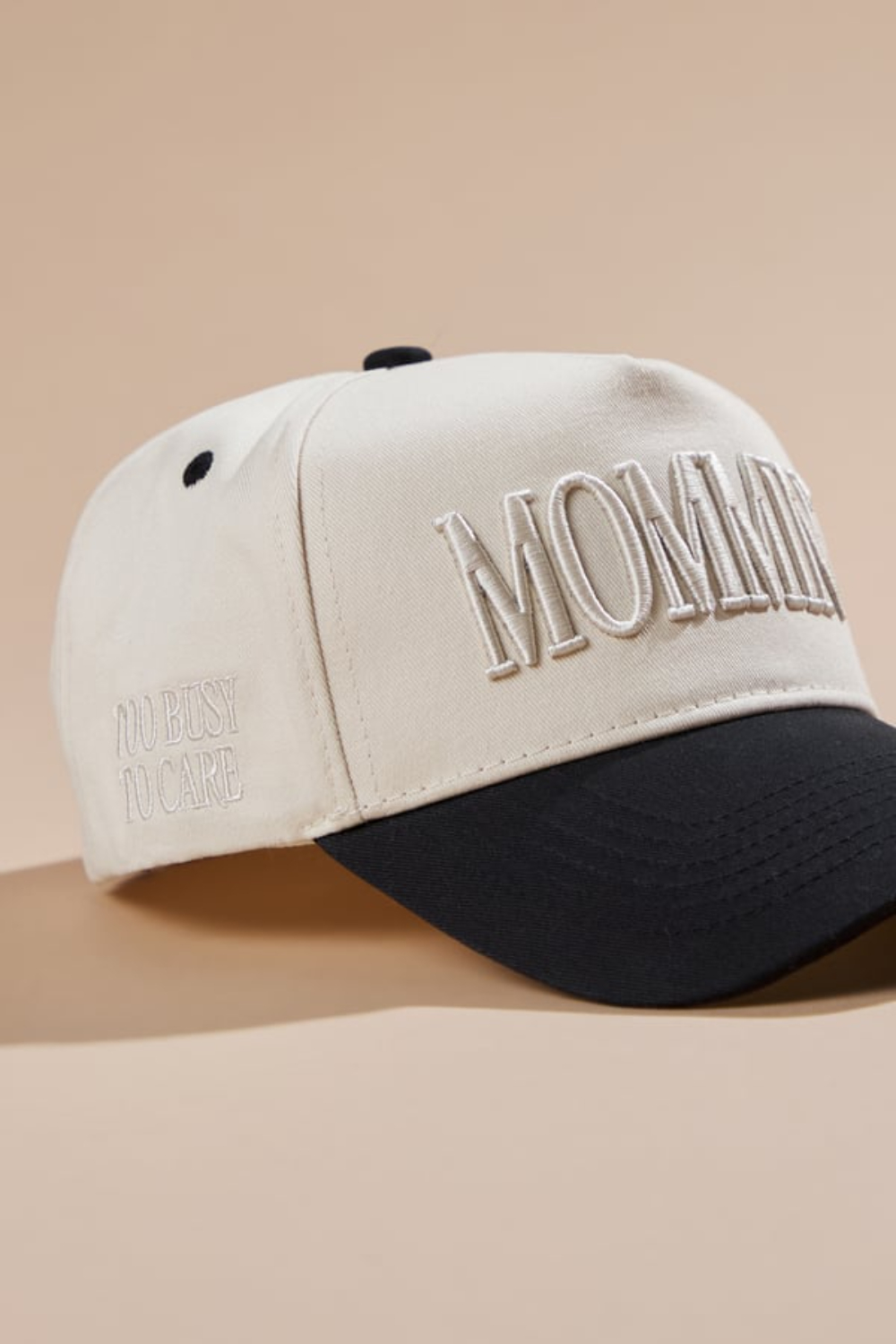 Mommin' Trucker Hat