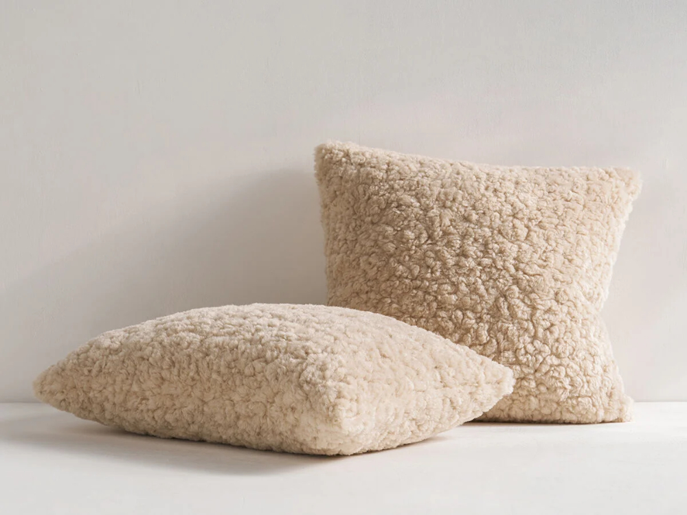 Dahlia Pillow