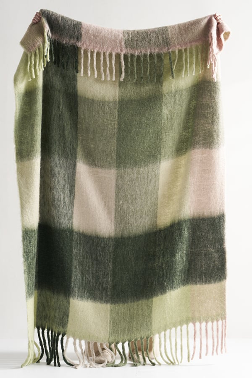 Pansy Throw