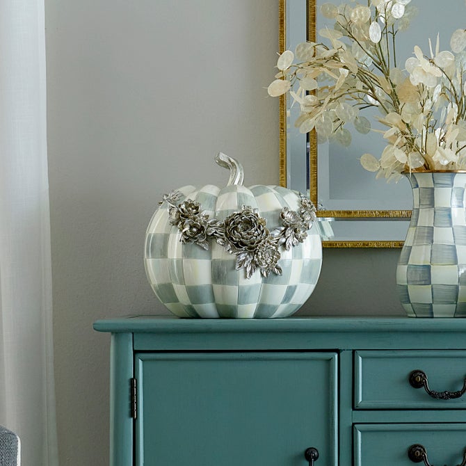 Sterling Check Silver Floral Garland Pumpkin