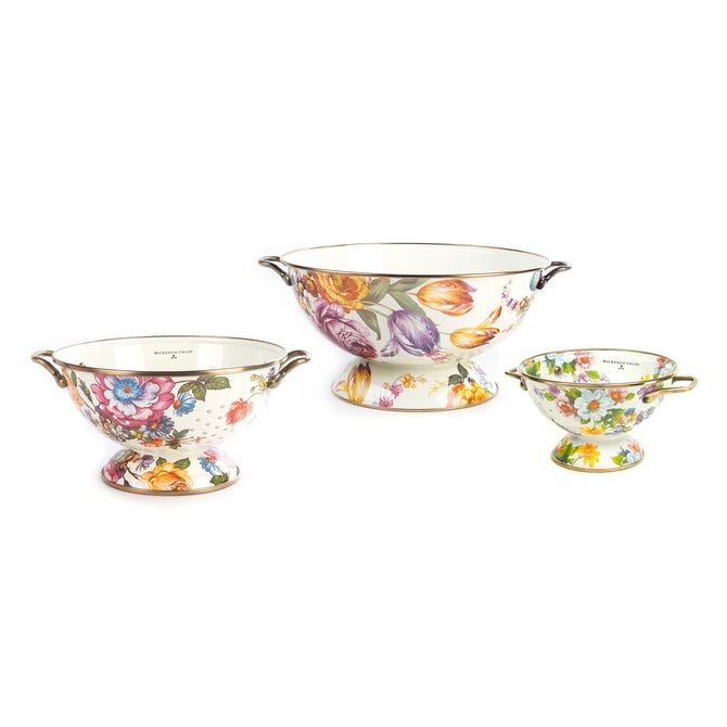 White Flower Market Everything Bowl & Colanders Set