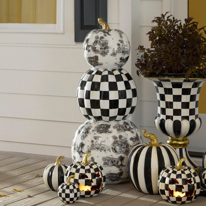 Black Toile Pumpkin Outdoor Trophy