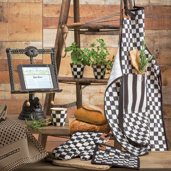 Courtly Check Bistro Potholder