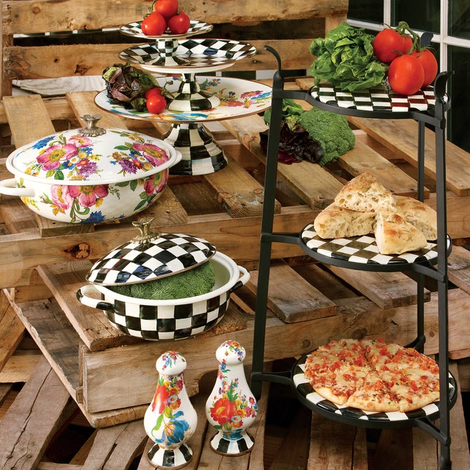 Courtly Check Medium Casserbole