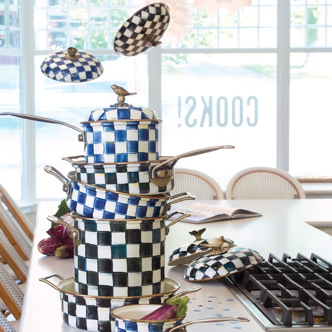 Courtly Check 7 Quart Stockpot