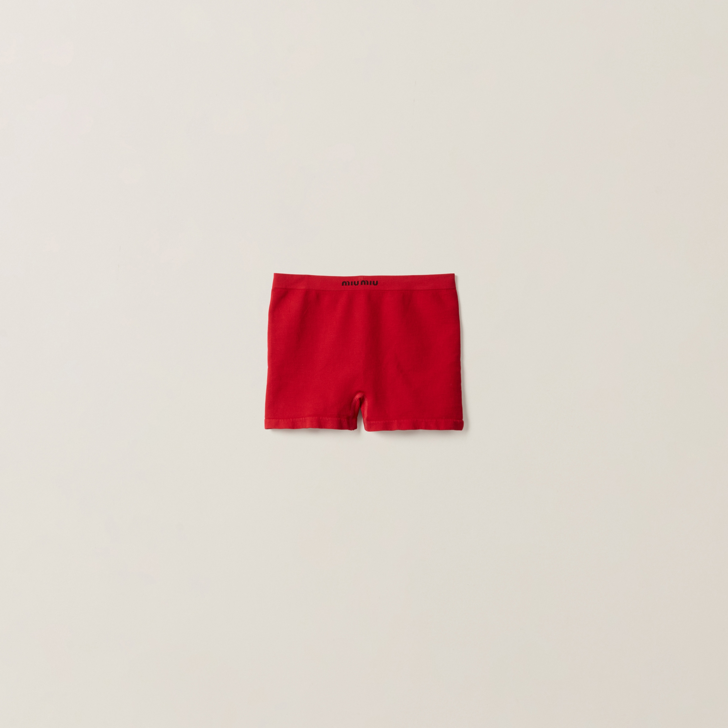 Seamless boxer shorts