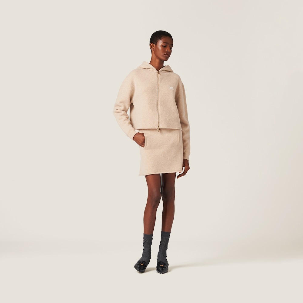 Wool and cashmere skirt