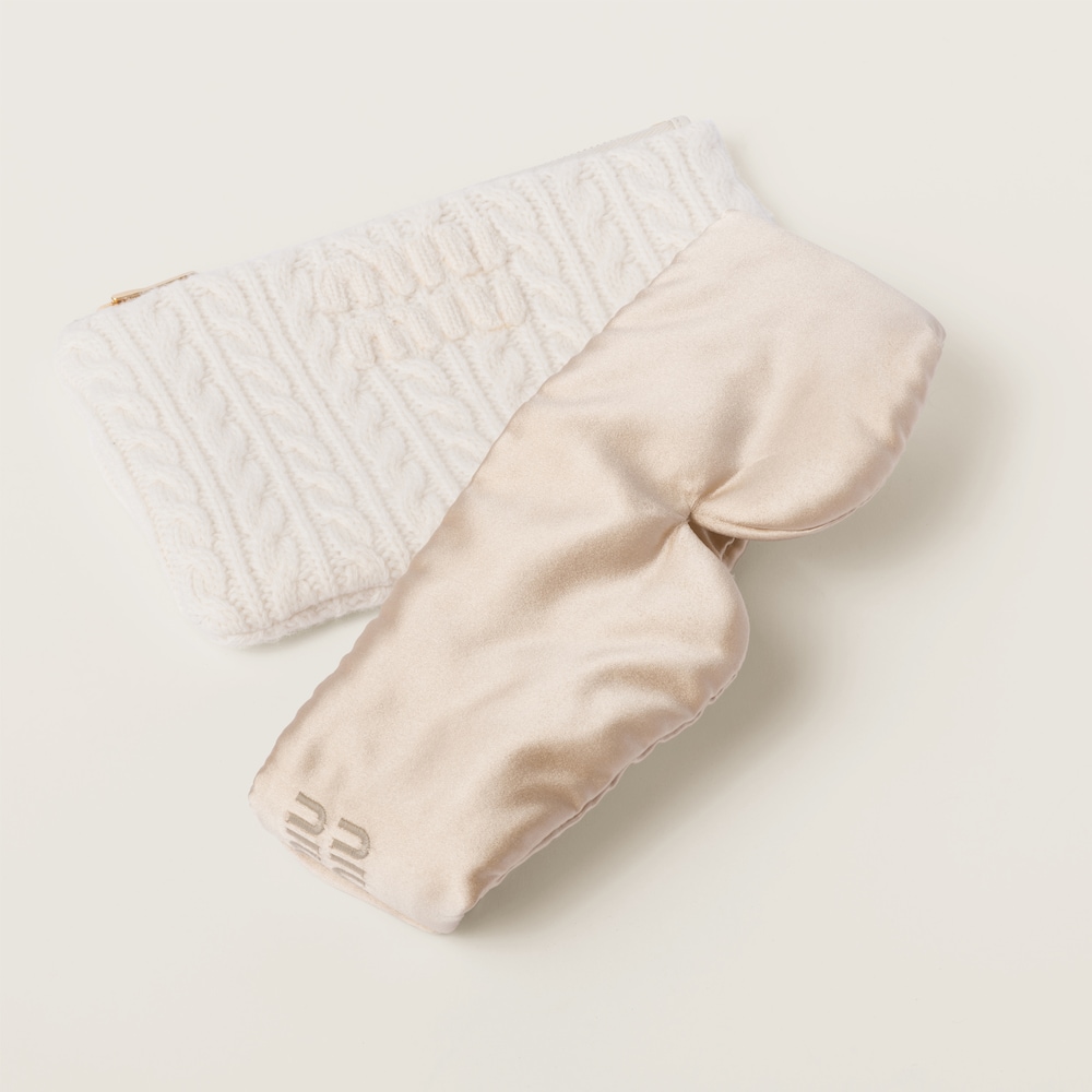 Duchesse sleep mask with cashmere pouch