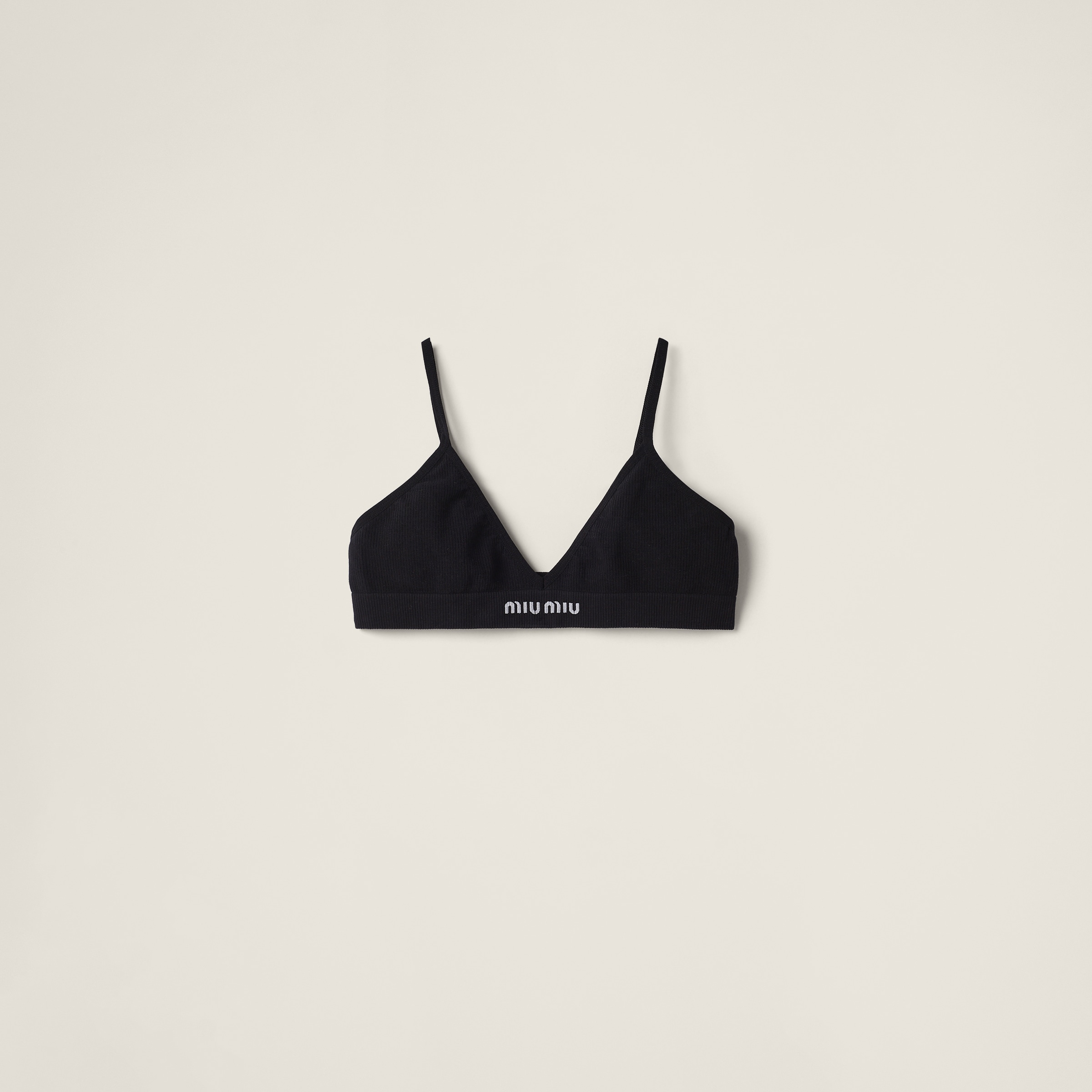Seamless bra