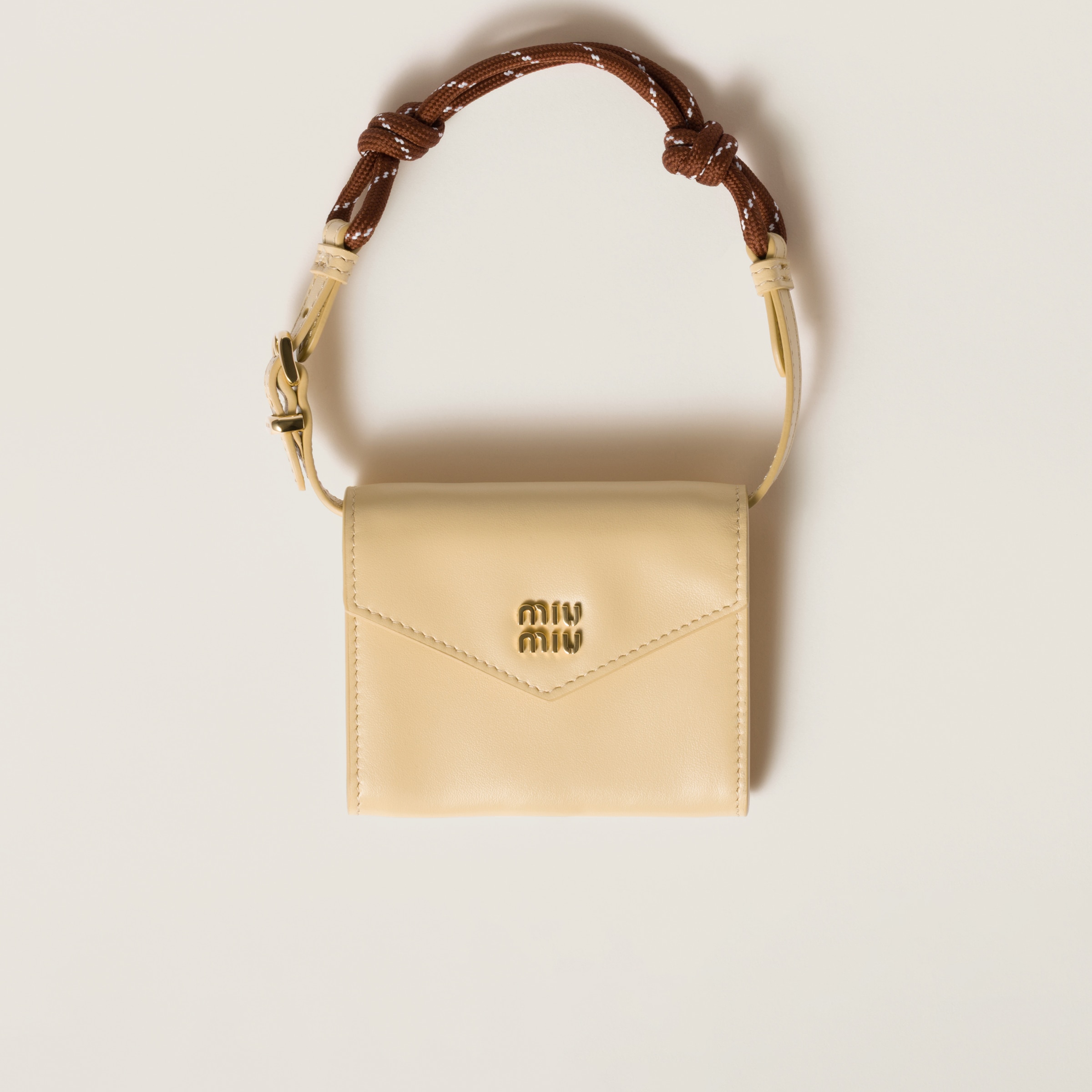 Leather shoulder wallet