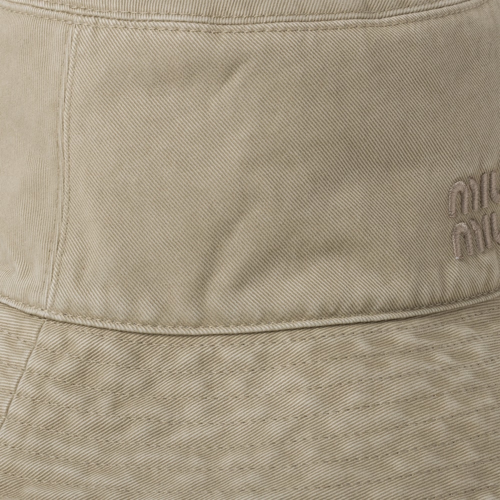 Gabardine bucket hat