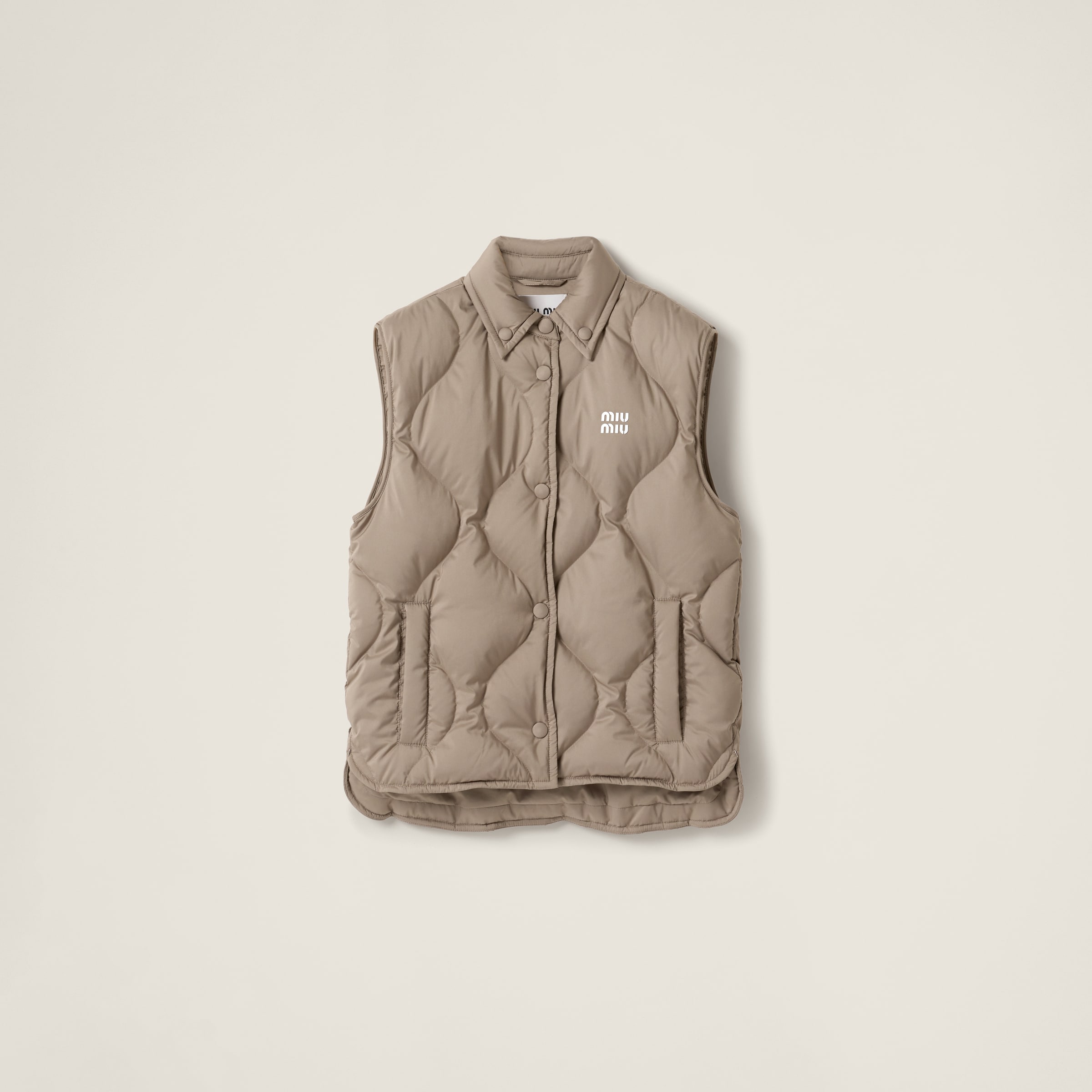 Technical pongee down vest