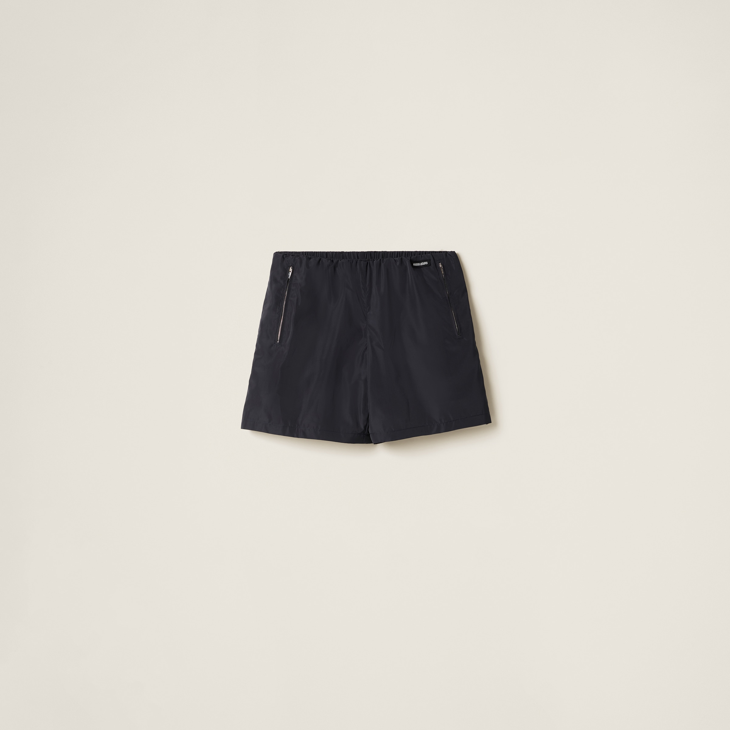 Technical silk Bermudas