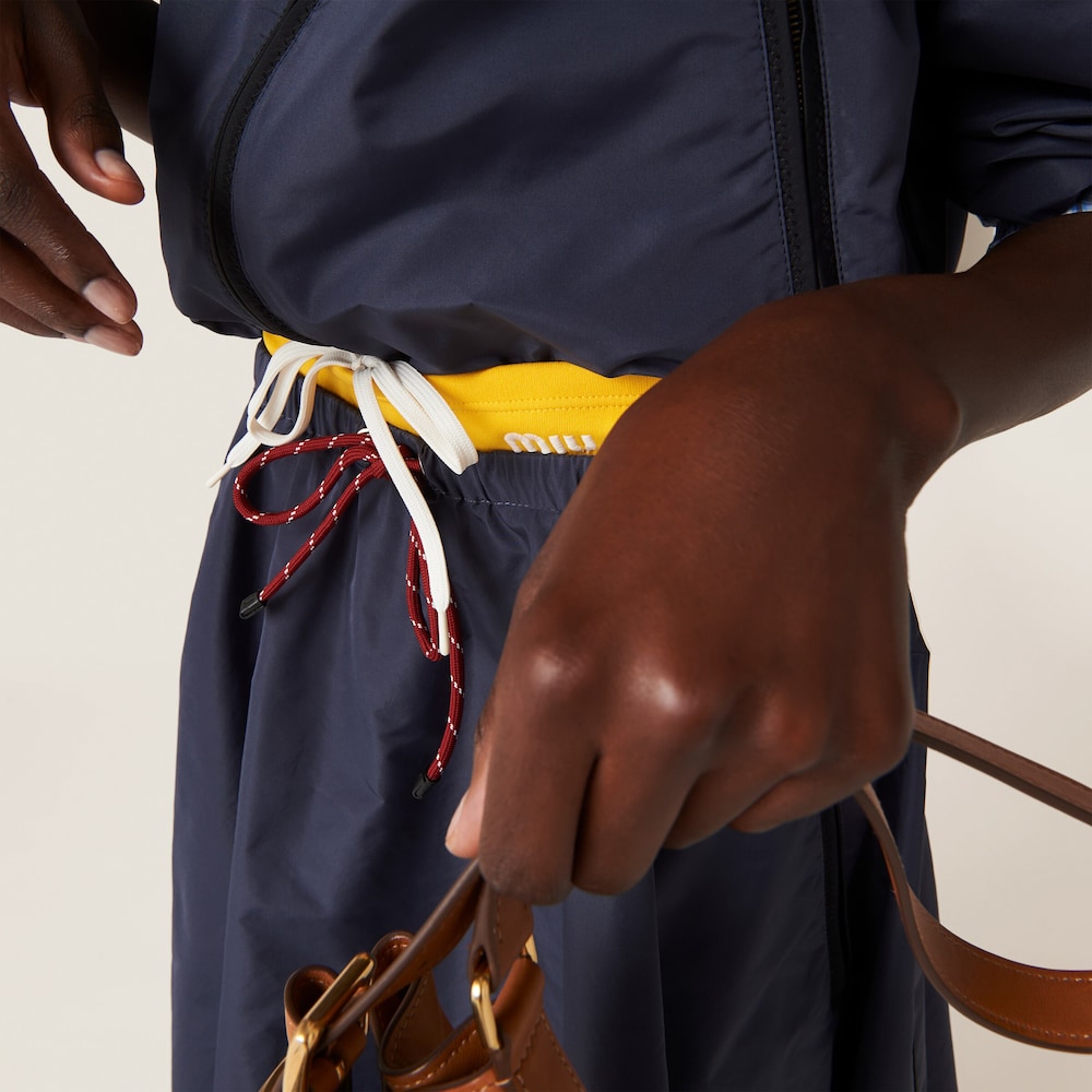 Technical fabric skirt