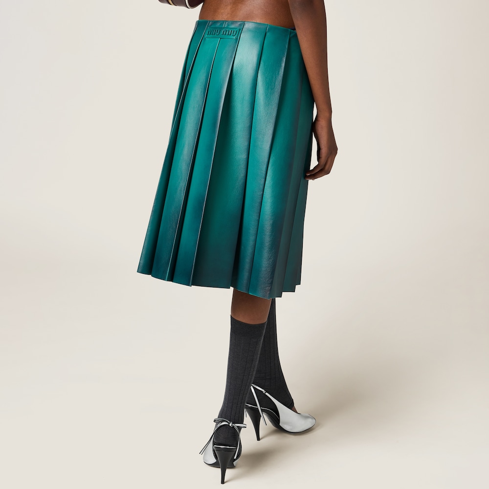 Pleated nappa leather skirt