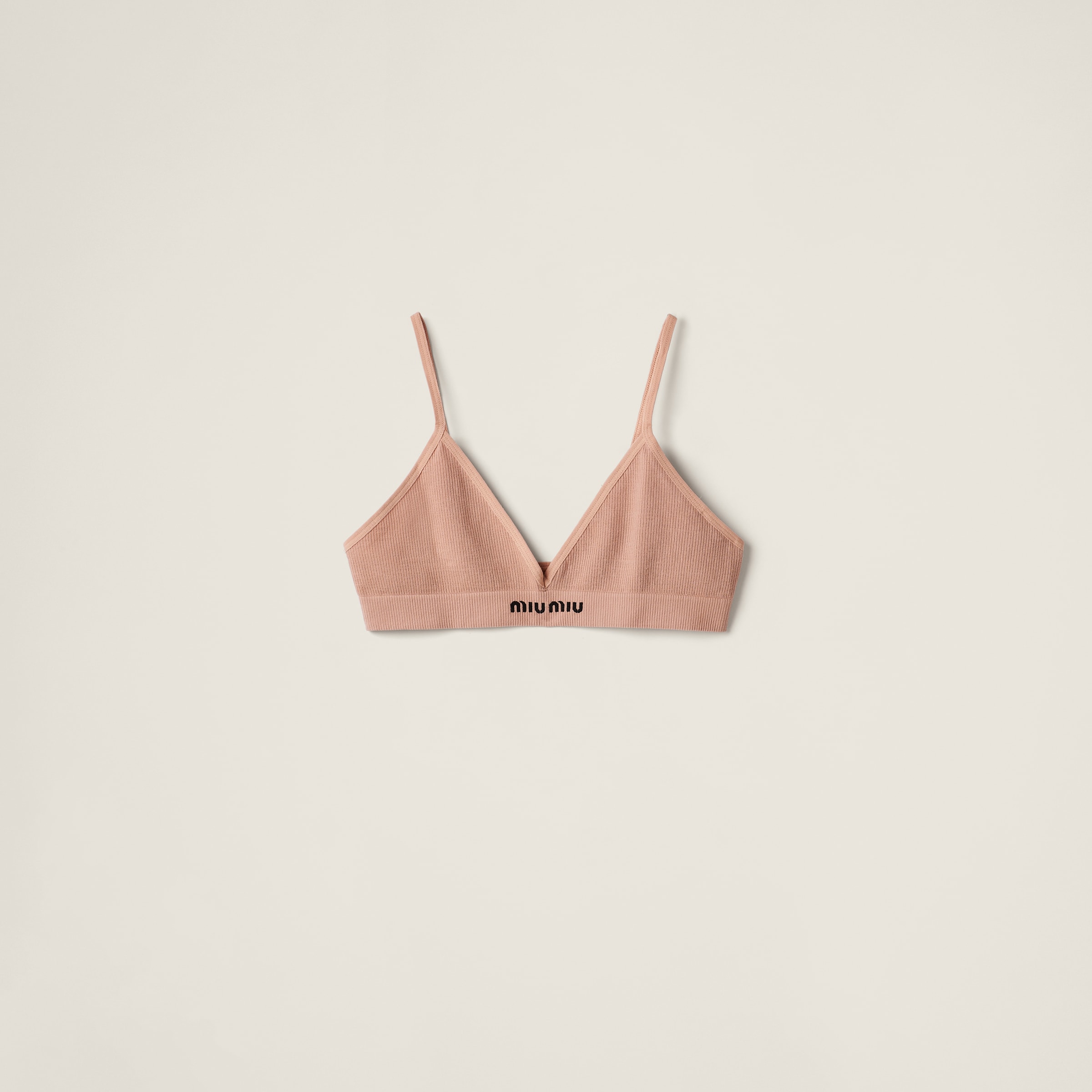Seamless bra