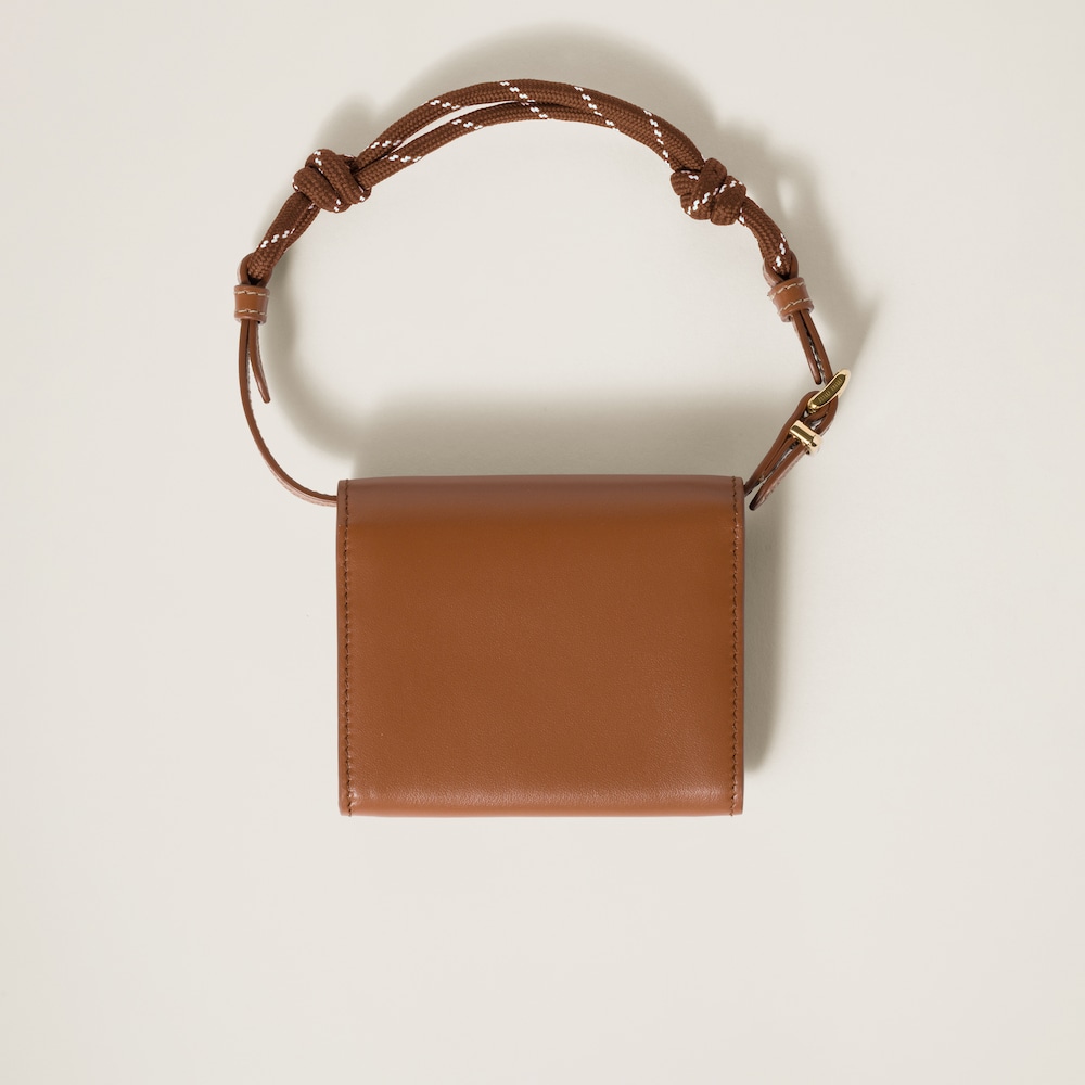 Leather shoulder wallet