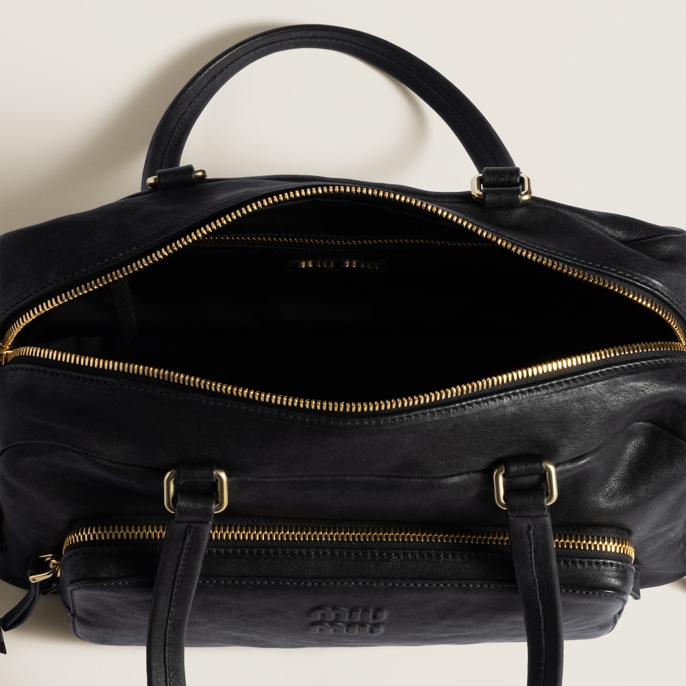 Pocket washed nappa leather bag