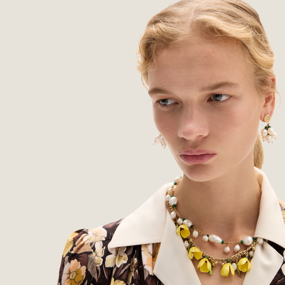 Metal earrings