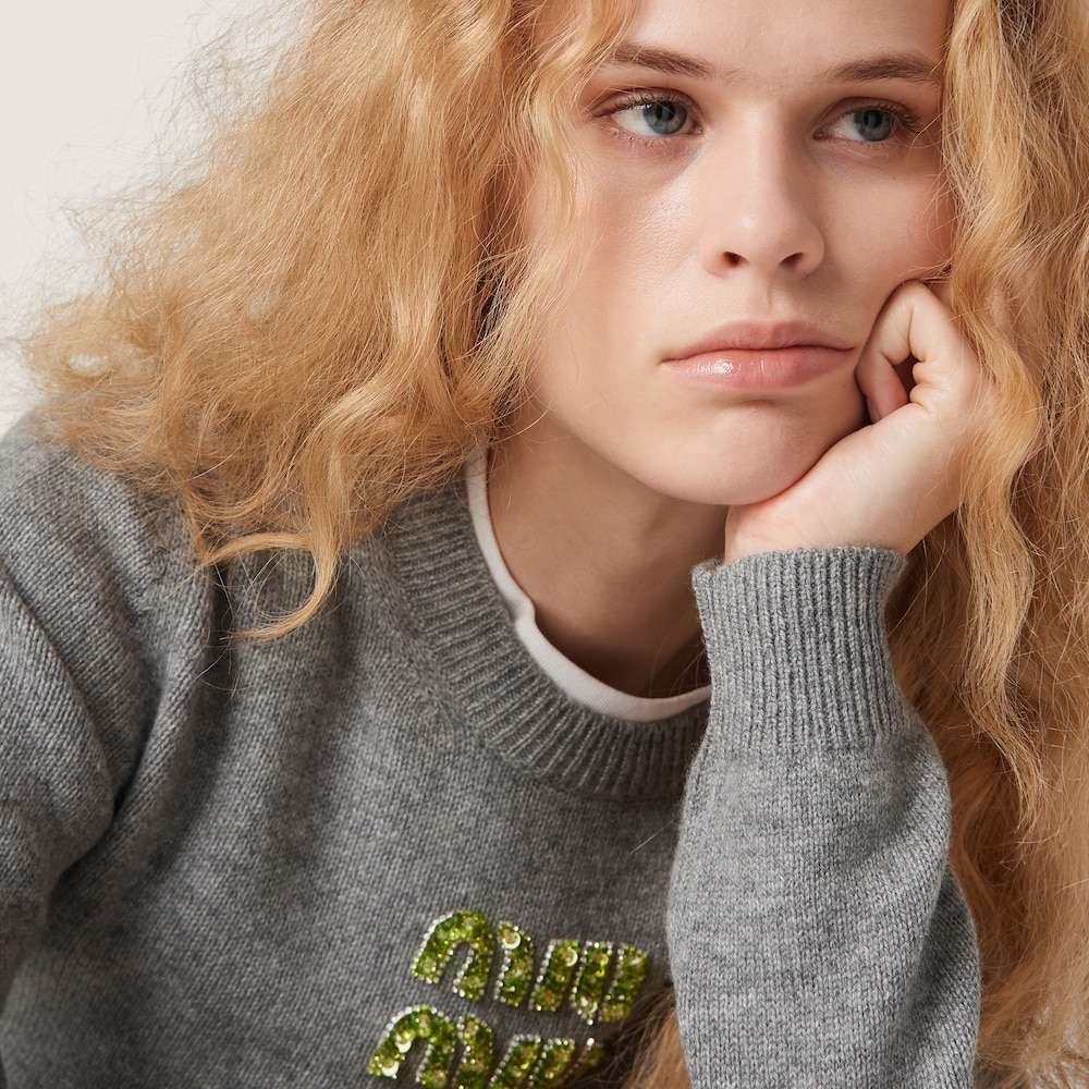 Cashmere sweater