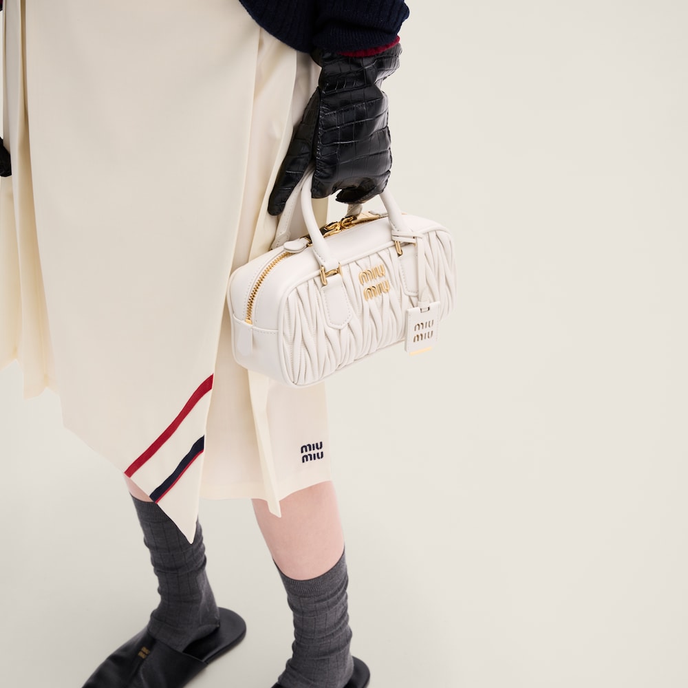 Pleated mohair fabric skirt