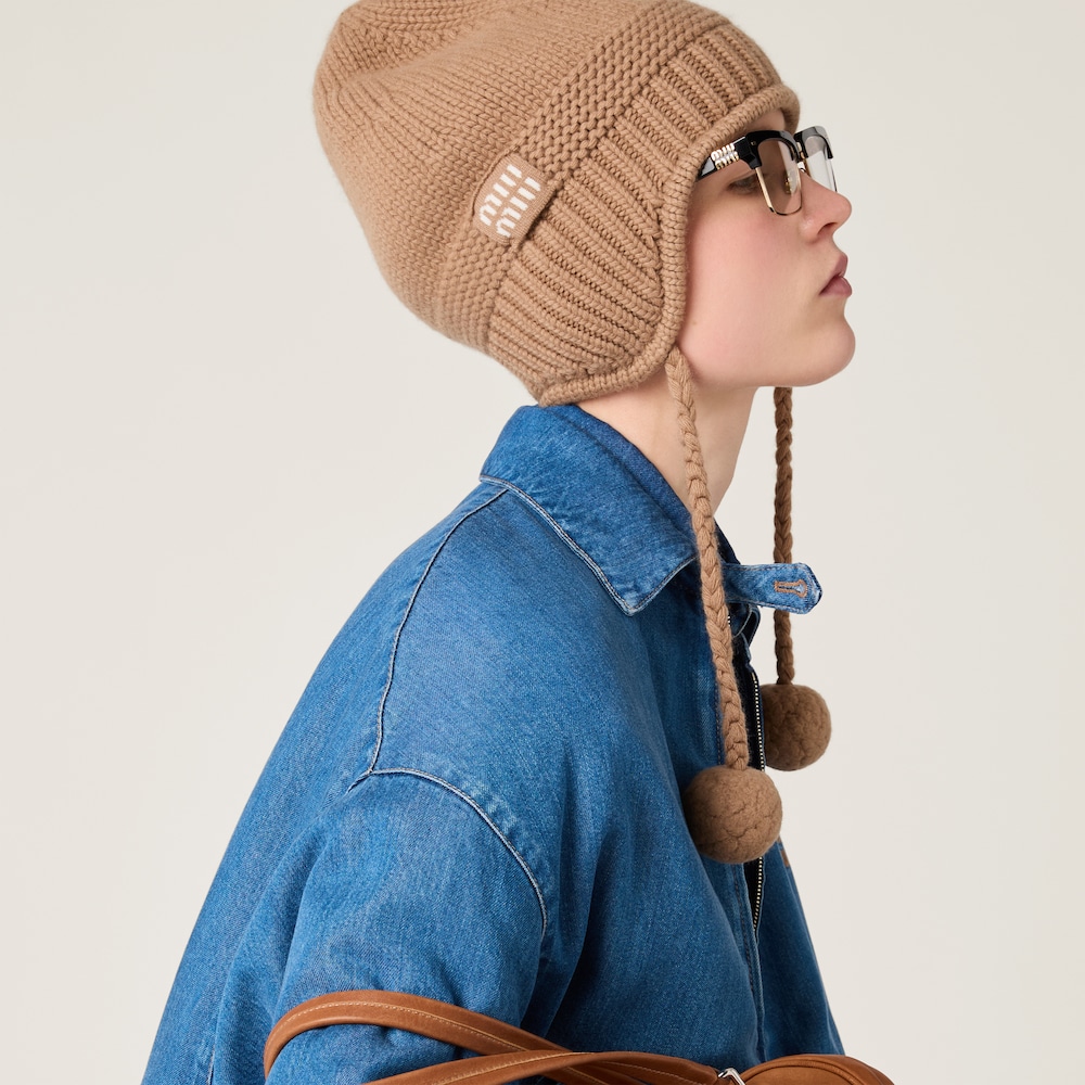 Cashmere hat