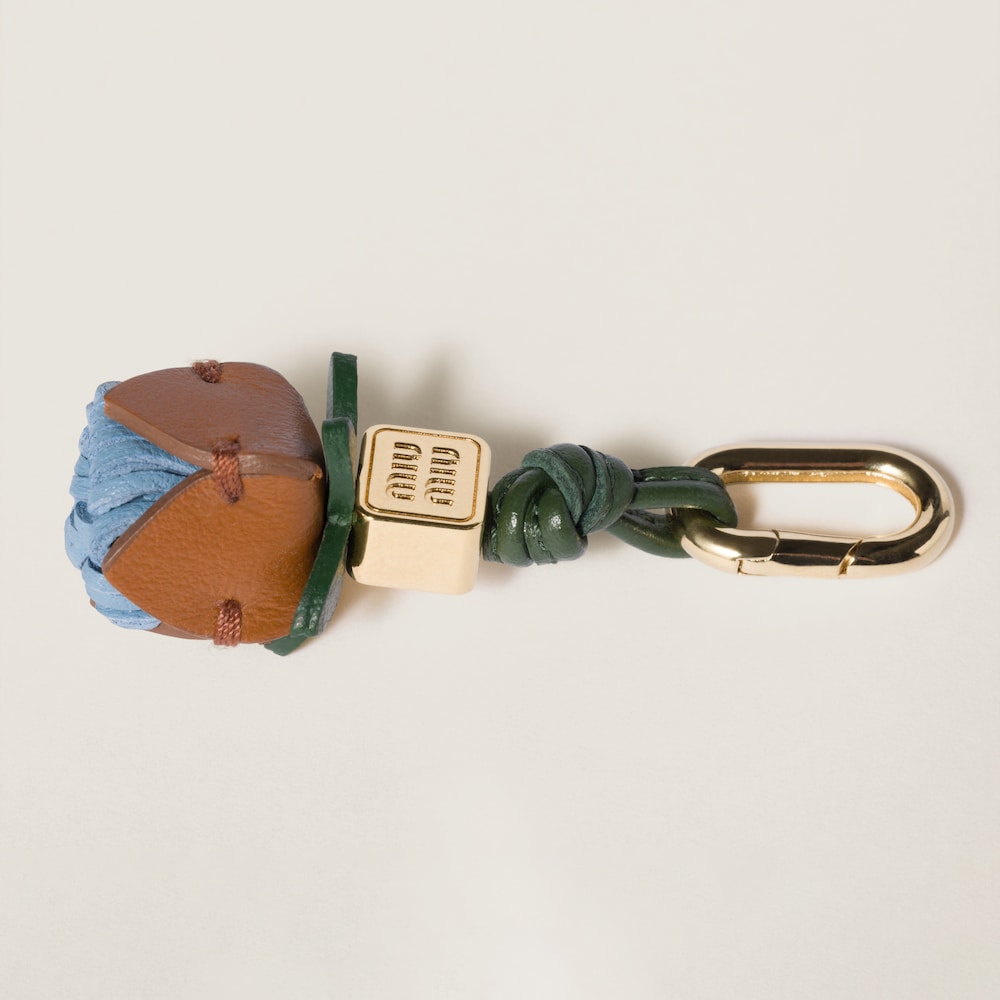 Leather micro trick