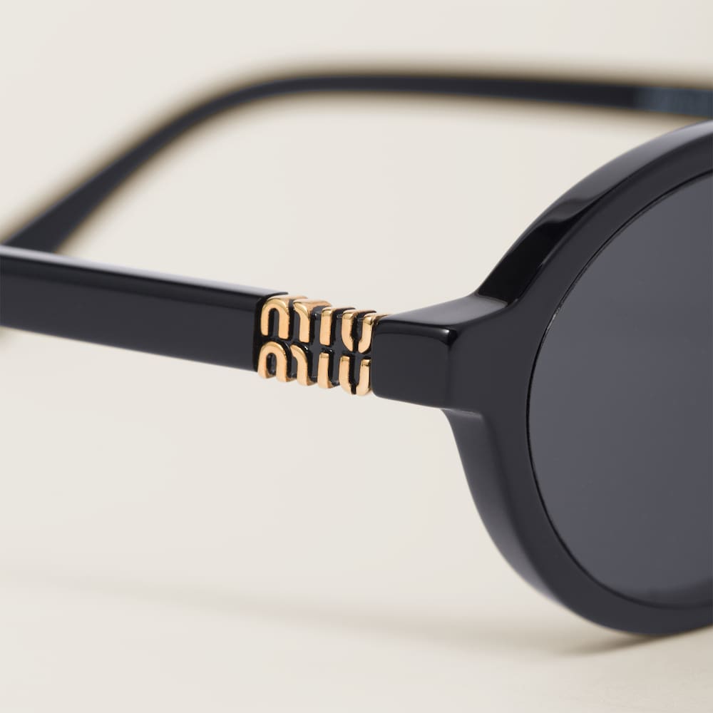 Miu Regard sunglasses