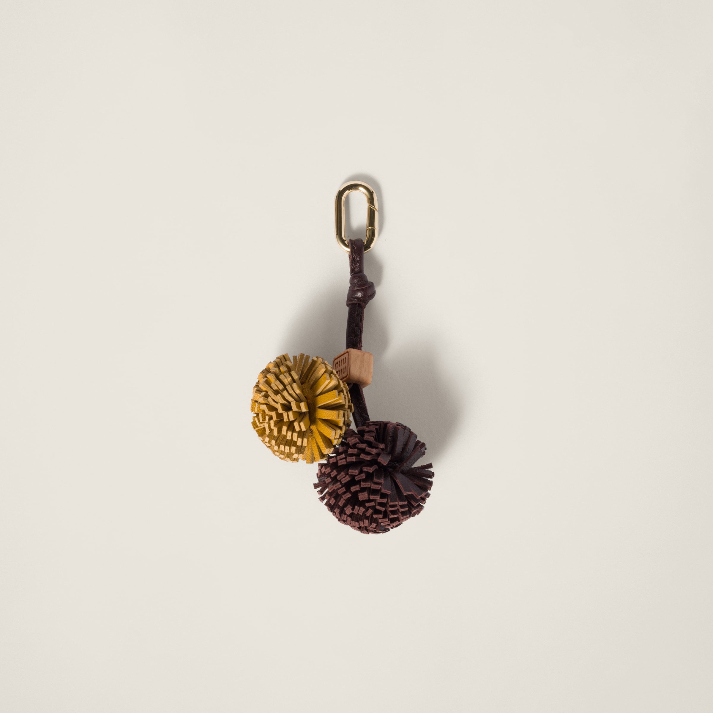 Leather micro trick