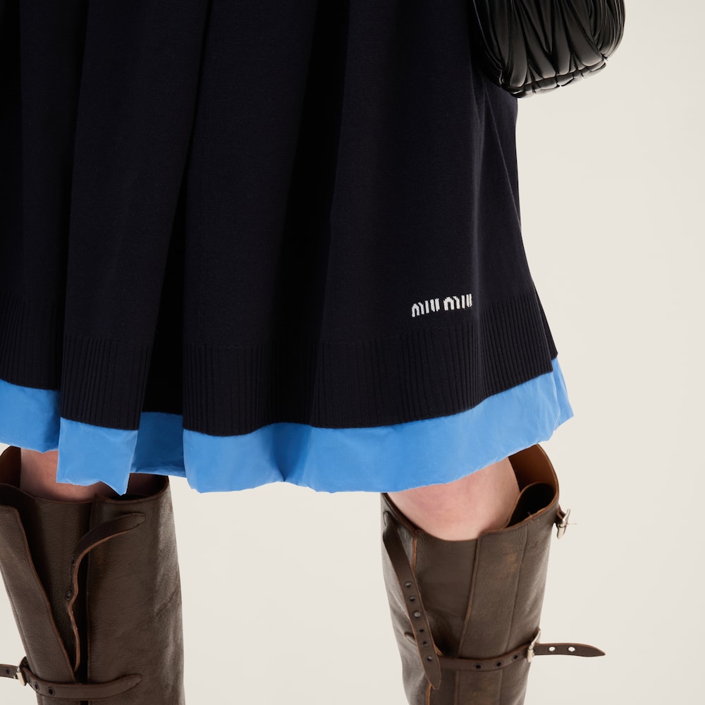 Knit and poplin skirt