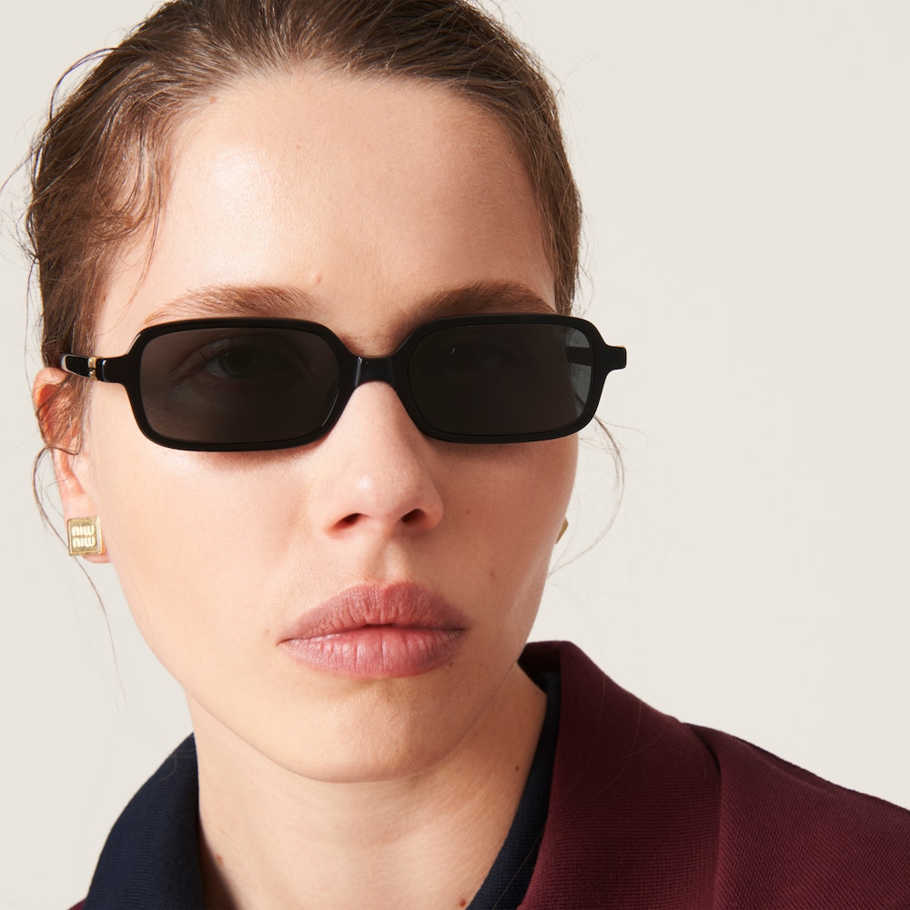 Miu Regard sunglasses