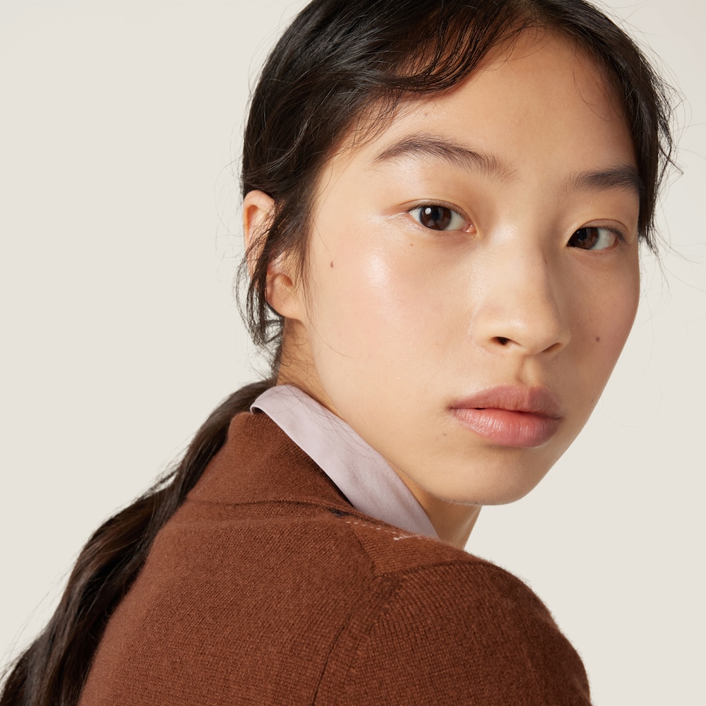 Cashmere knit cardigan