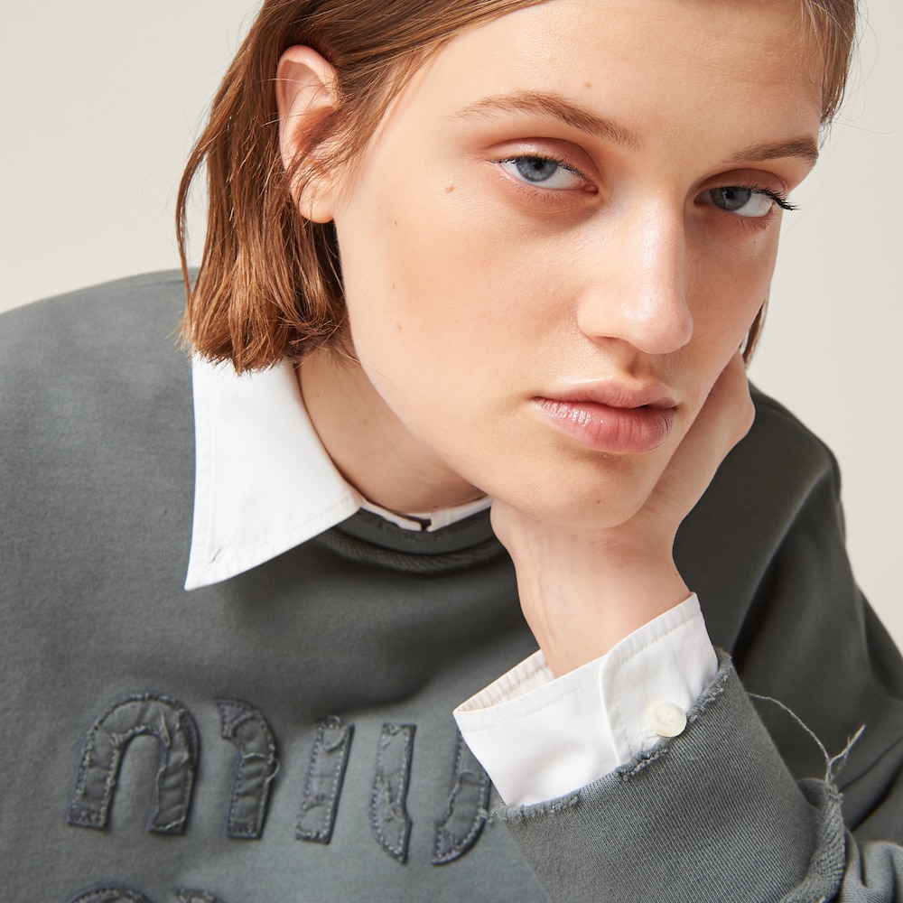 Garment-dyed cotton fleece sweatshirt