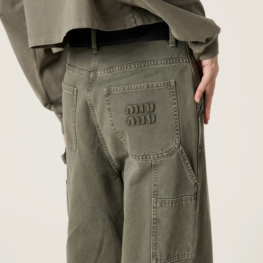 Garment-dyed gabardine pants