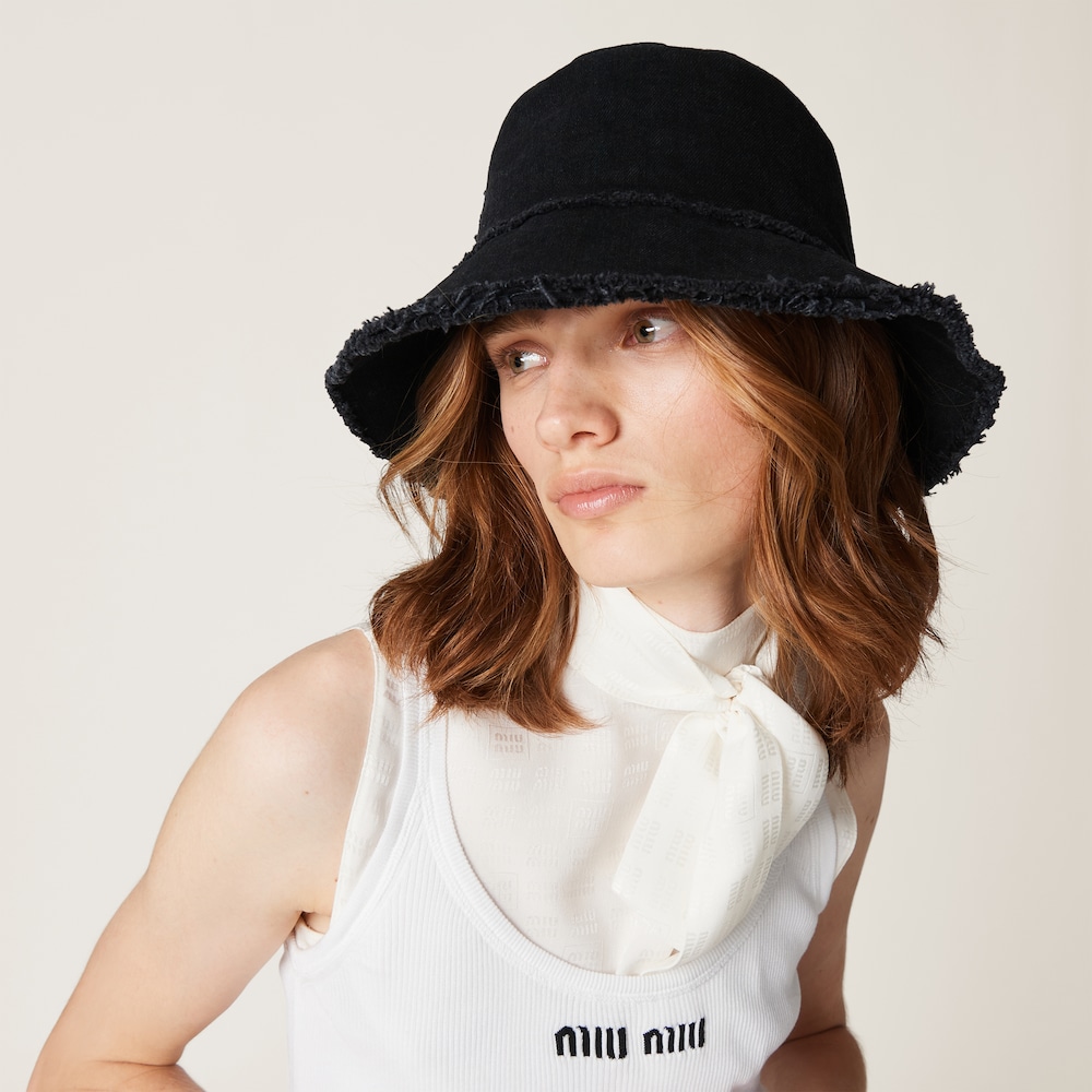 Denim bucket hat