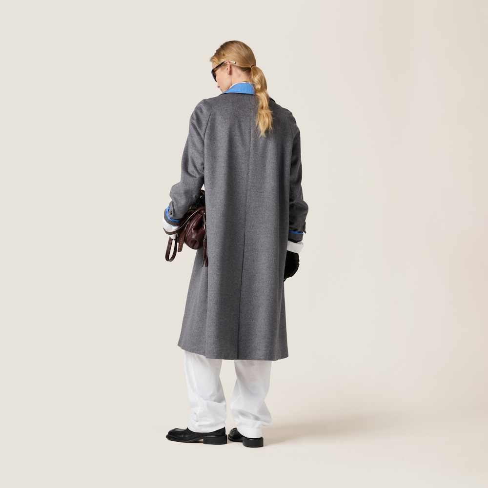 Single-breasted velour coat