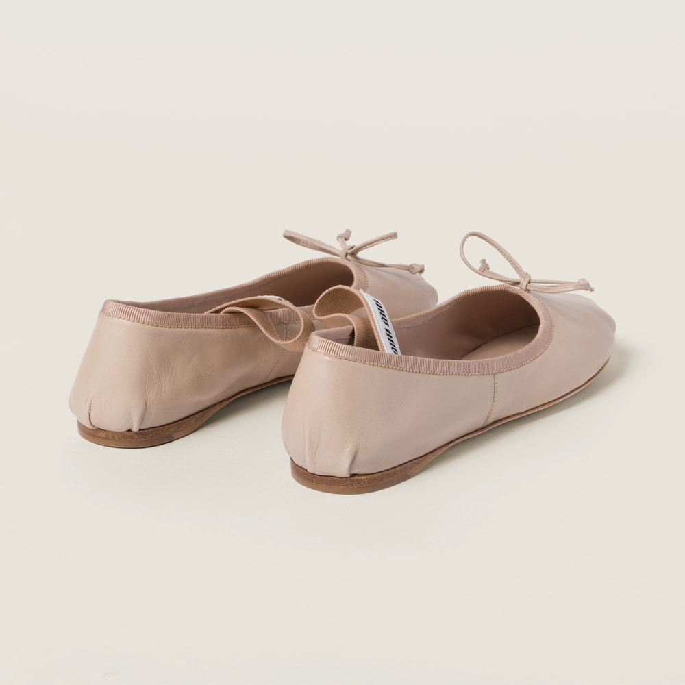 Leather ballerinas