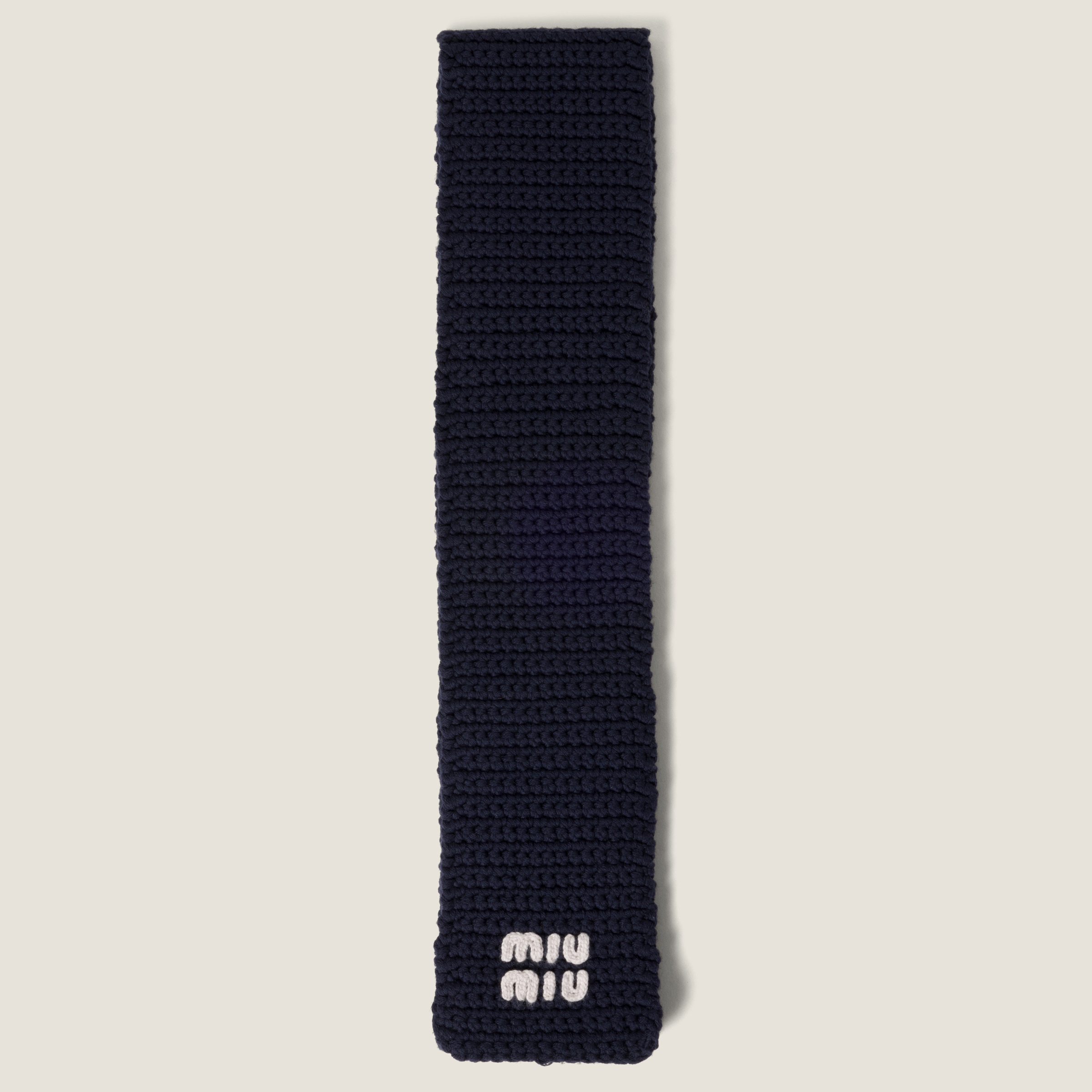 Wool scarf