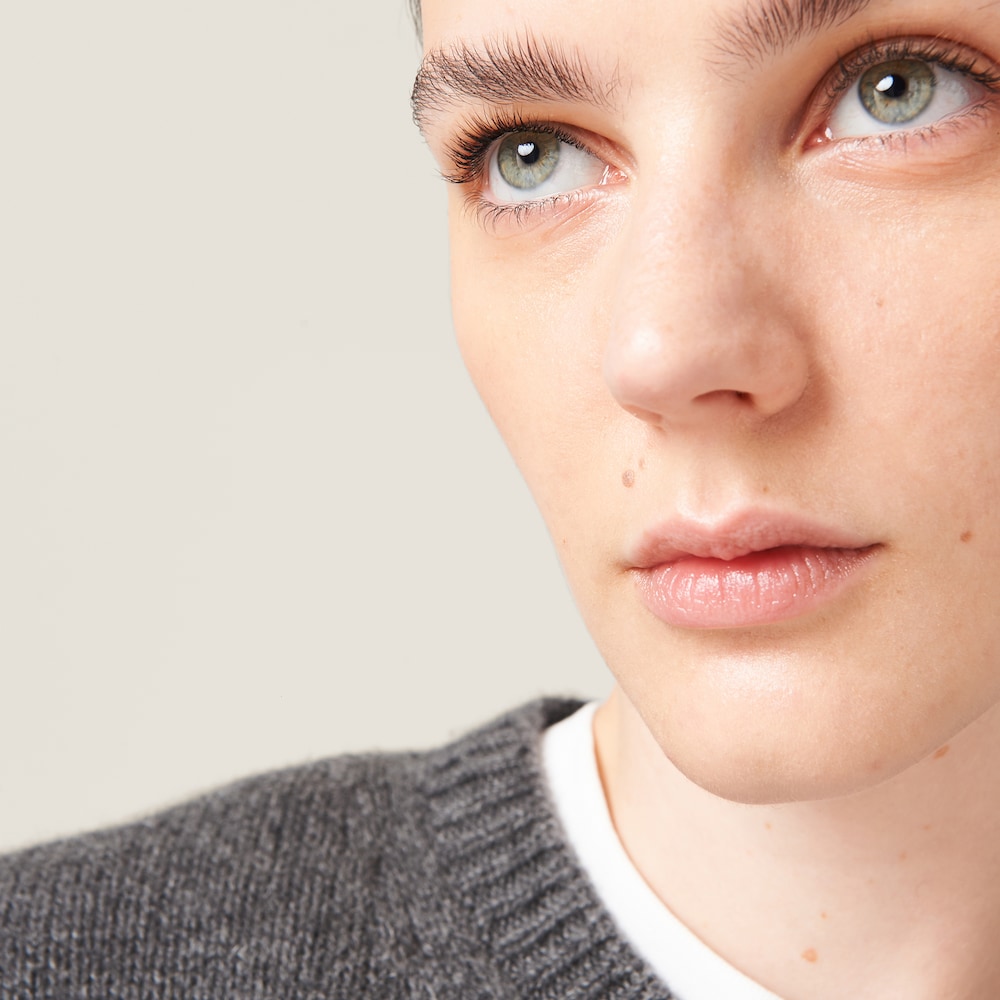Cashmere sweater